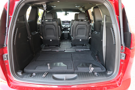 2025 Chrysler Grand Caravan Review Image