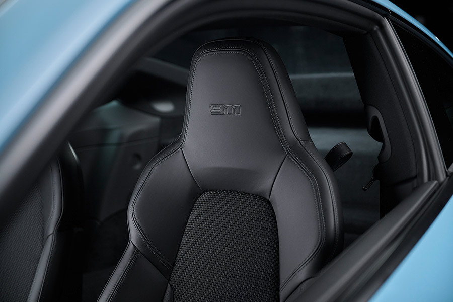 Porsche-911-T-2022-interior-autoscout24 (2).jpg