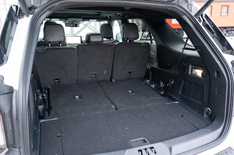 Editorial 2025 ford explorer st td jw 250127 35