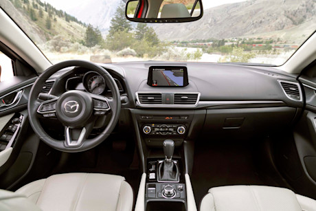 Editorial 2018 mazda3 sport gt 13 jw