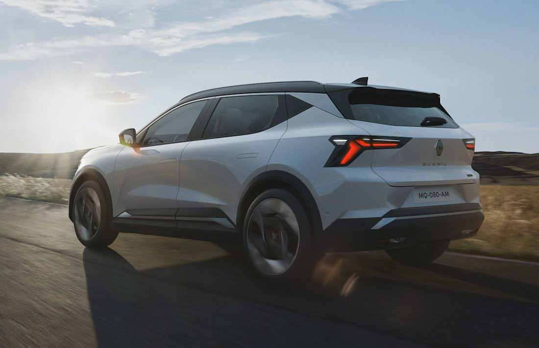 Renault-Scenic_E-Tech-2