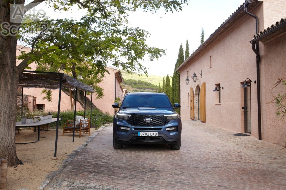 FORD EXPLORER (El Priorat)048 (1).jpg