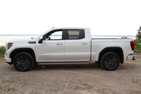 Editorial 2022 gmc sierra denali ultimate 06 jm
