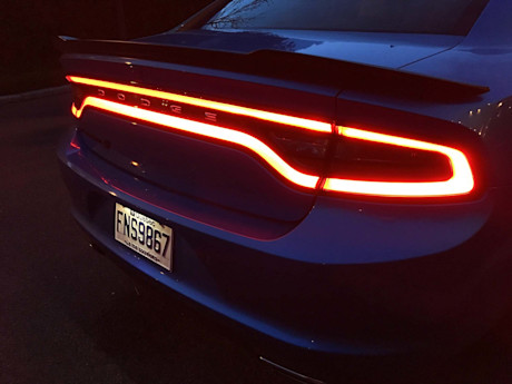 Essai routier : Dodge Charger SXT AWD 2019 Body Image