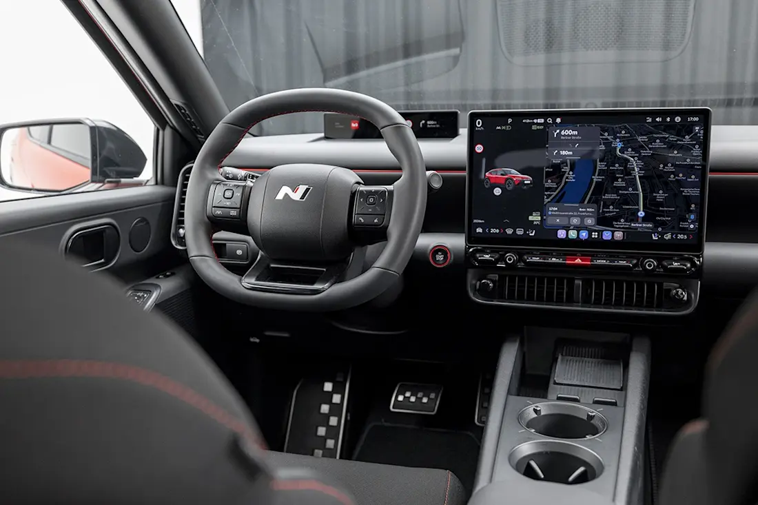 BEBE20260423 Hyundai Ioniq 3 02