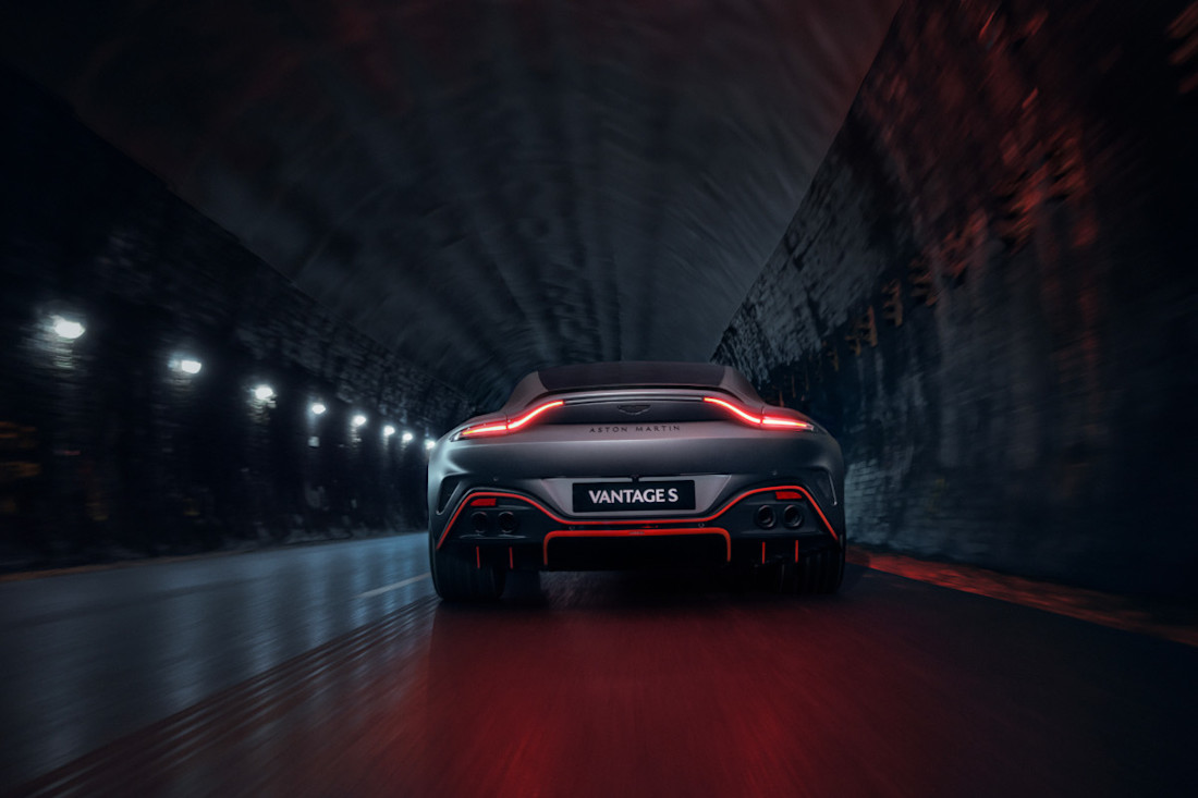 Aston-Martin-vantage-S-2025 (5).jpg