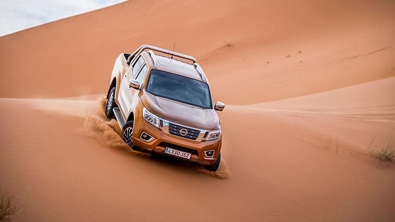 nissan-navara-m-02