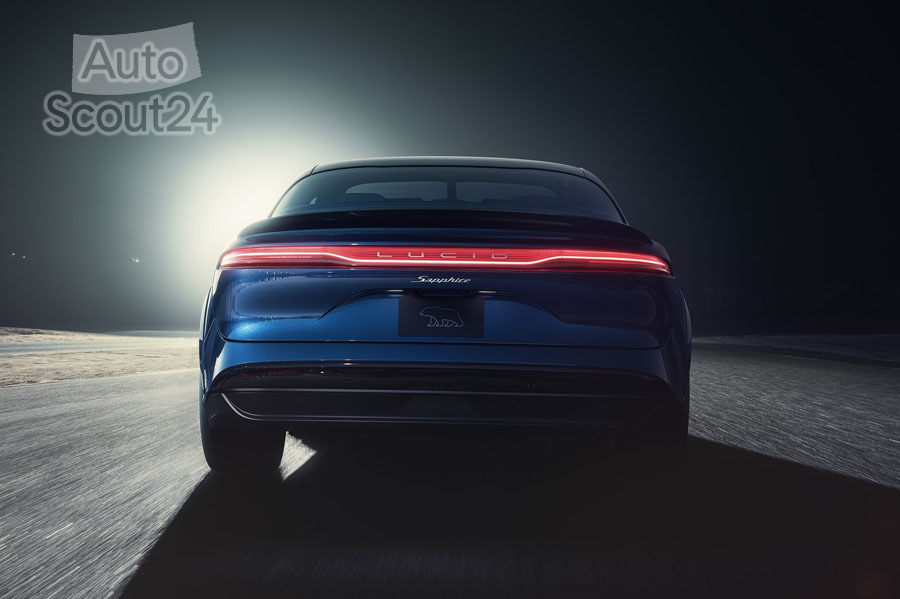 Lucid-Air_Sapphire-2023-1600-15.jpg