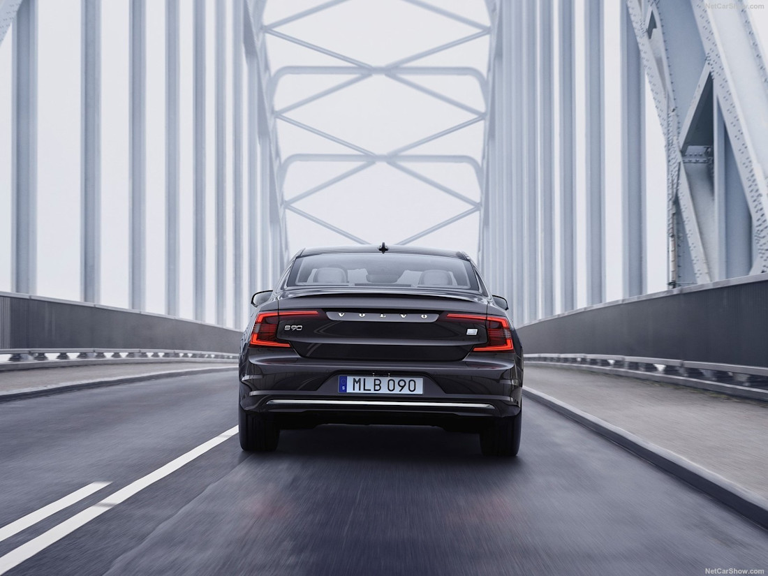 Volvo limiteert officieel op 180 km/u