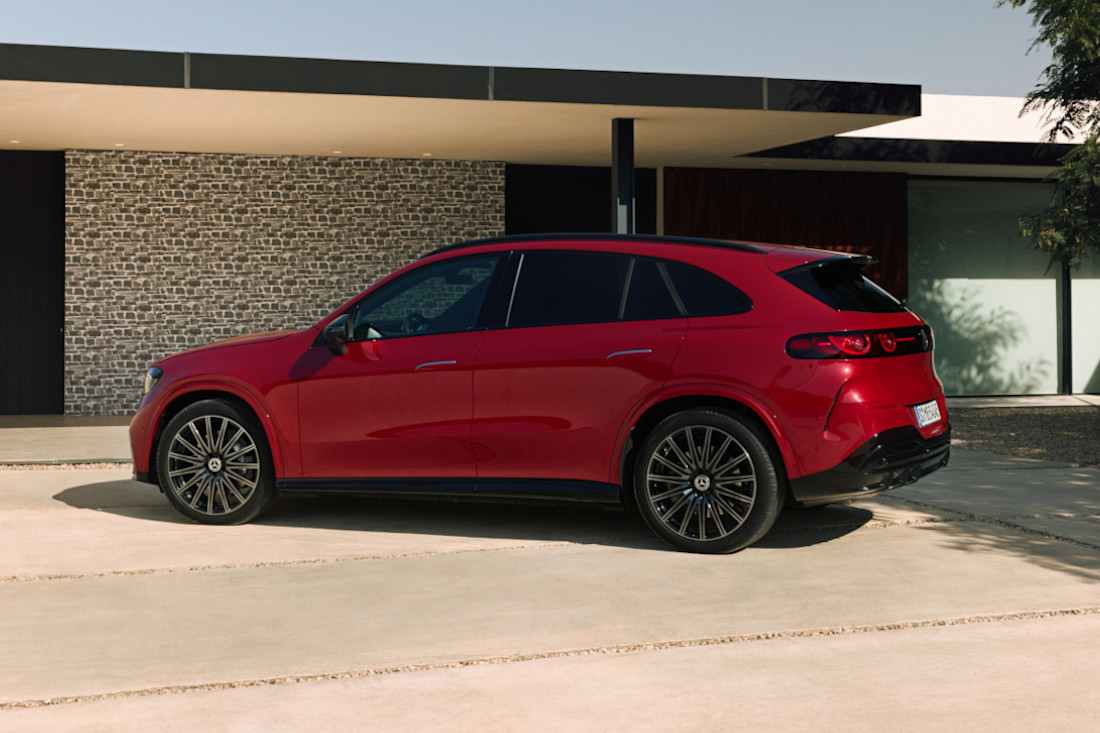 Mercedes-GLC-traseraizda.jpg