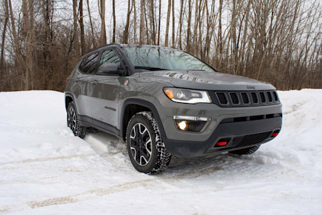 Editorial 2020 jeep compass trailhawk 03 db fr