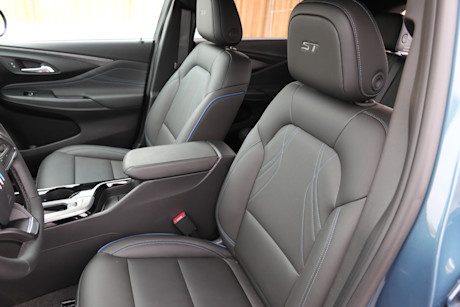 Editorial 2025 buick envista td jm 250307 17