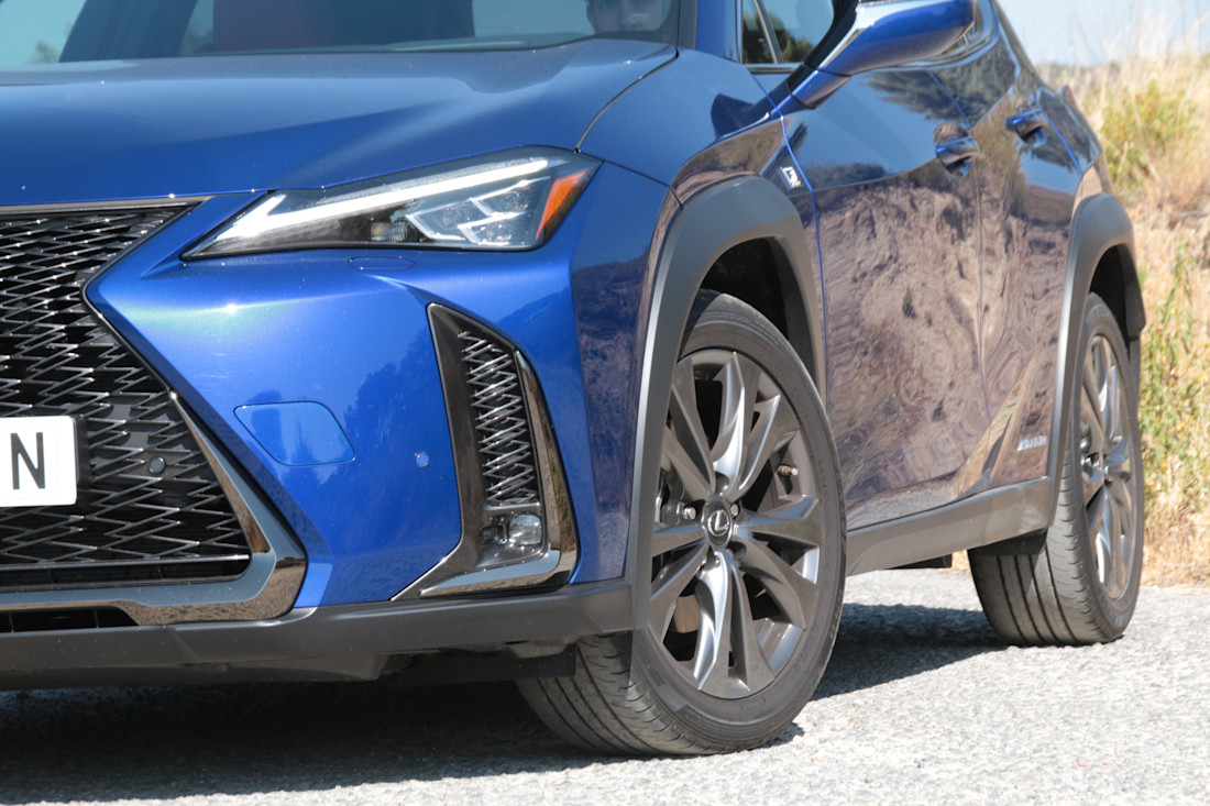 lexus-ux250h (34).JPG