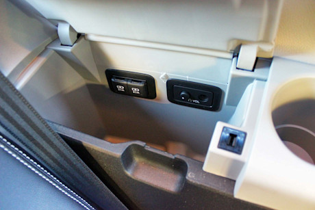 Editorial 2019 toyota sienna se awd v6 7 pass 36 dh