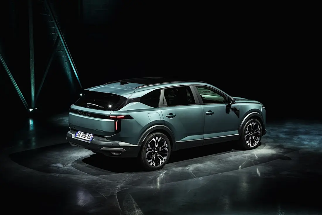 BEBE20260709 Dacia Striker 01