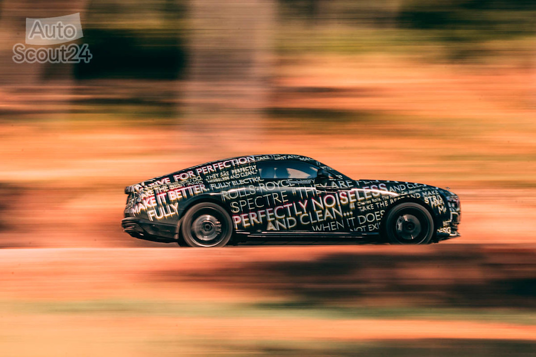 Rolls Royce electrico (4).jpg