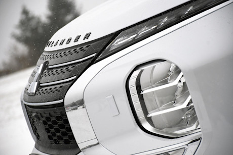 Mitsubishi Outlander PHEV 2023 : premier essai Image
