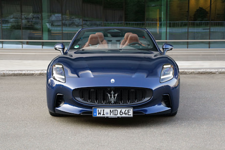 2 maserati-grancabrio-folgore-2026-front