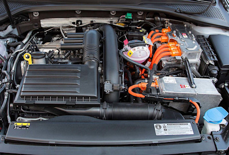 Editorial 2018 volkswagen golf gte 13 volkswagen