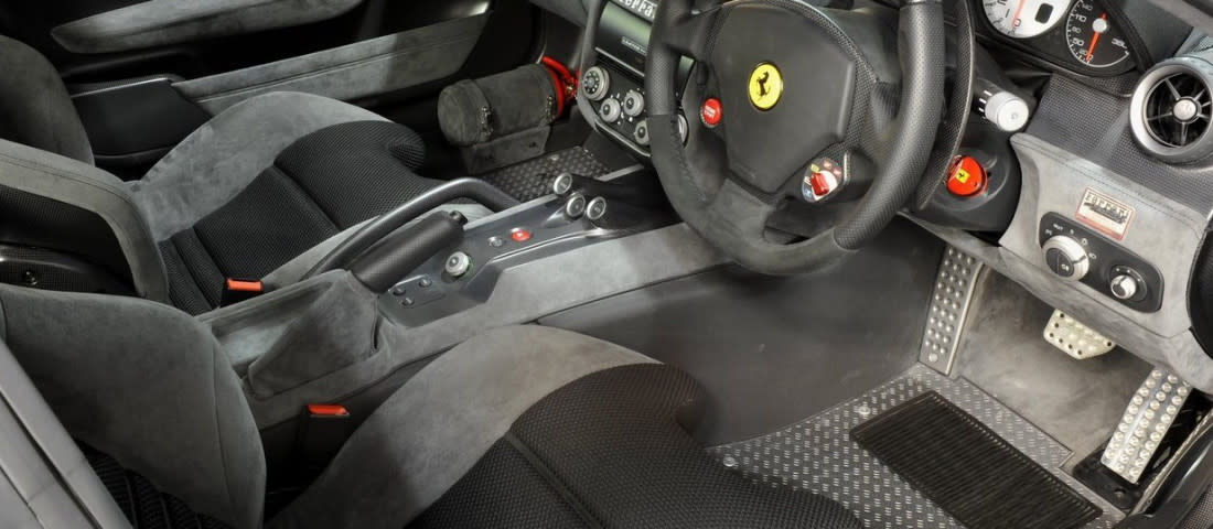 Ferrari-599-Seating