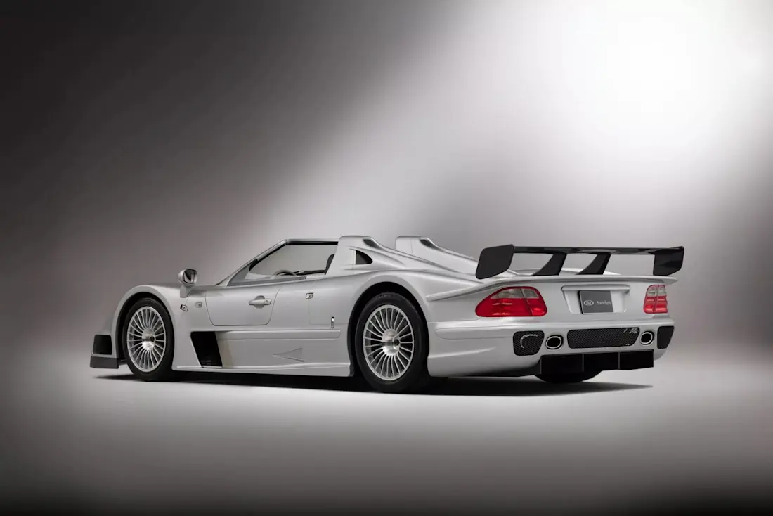 Mercedes-CLK-GTR-Roadster-2002-precio-subasta (3)