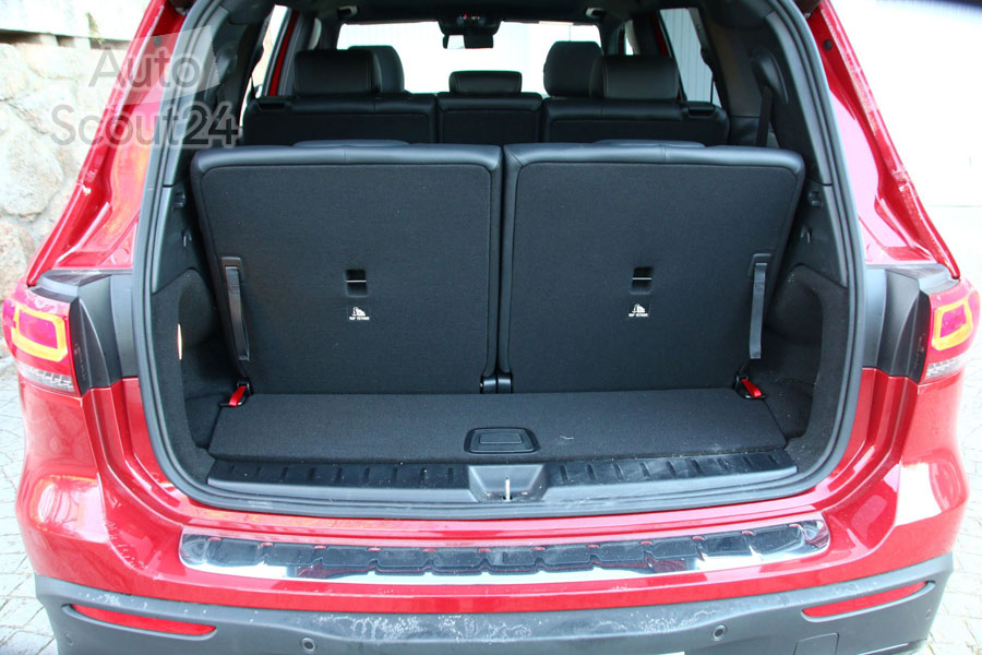 prueba-mercedes-benz-eqb-30.jpg