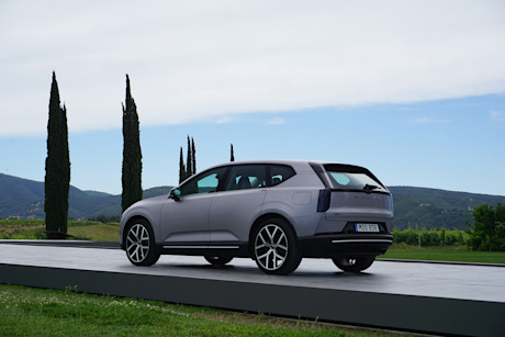2027 Volvo EX60 - FD - DI - 260514 - 21