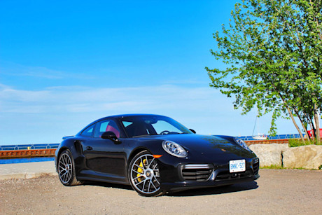 Editorial 2017 porsche 911 turbo s pb 04