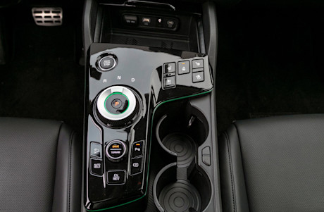 Editorial 2023 kia sportage phev ex premium 22 jw