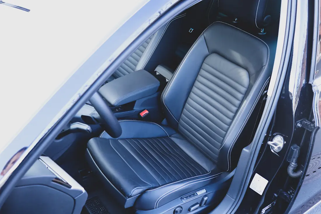 Volkswagen Passat Variant 20 TSI Comfortseats 1