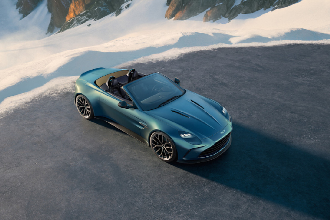 Aston-Martin-Vantage-Roadster (2).jpg