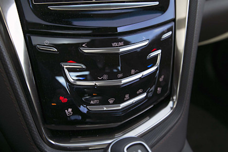 Editorial 2016 cadillac cts 36l premium awd jw 14