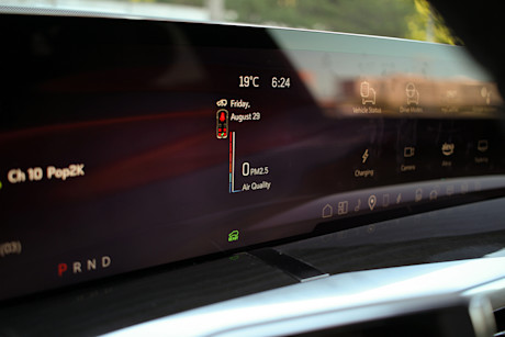 2025 Cadillac Escalade IQ Review Image