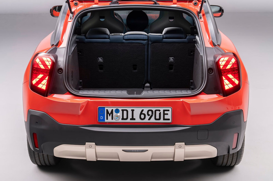 Mini-Aceman-SE-2025 (11).jpg