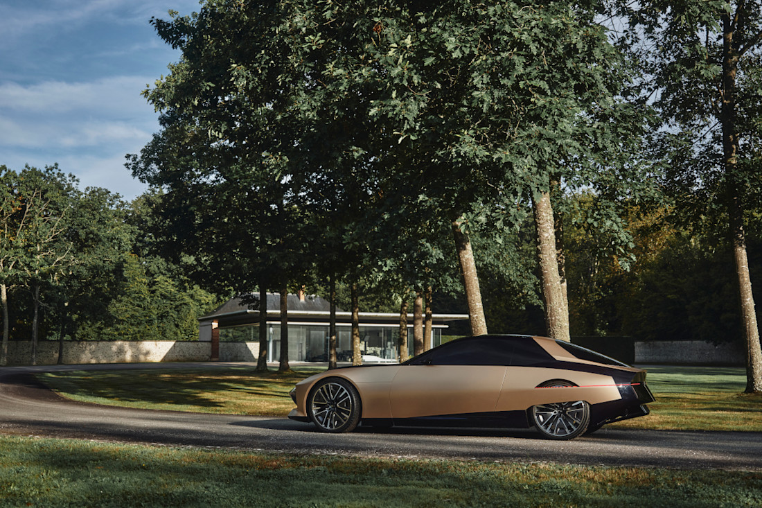 DS-SM-TRIBUTE-2024 (6).jpg