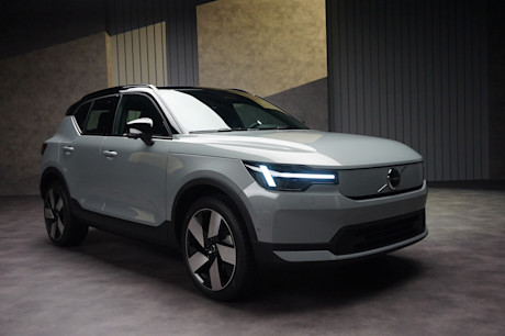 2027 Volvo XC40 - Preview - JL - 260831 - 18