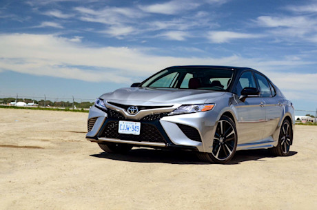 Editorial 2020 toyota camry xse awd 03 va fr