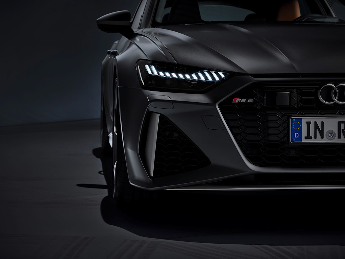 RS6Studio13838_1.jpg