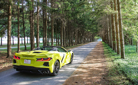 Editorial 2021 chevrolet corvette stingray 3lt convertible 13 dw