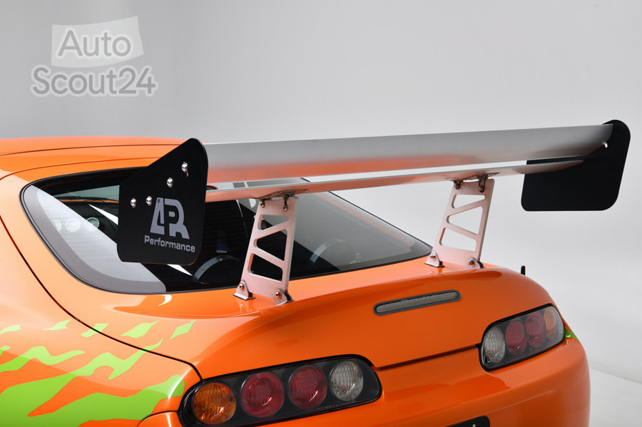 1994-Toyota-Supra-10.jpg