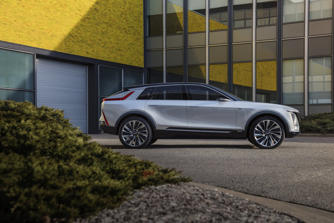 cadillac-lyriq-2020-33-2