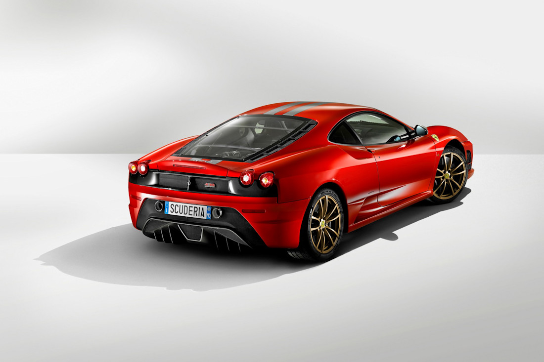 ferrari 430 scuderia con l opzione scuderia striscia 3