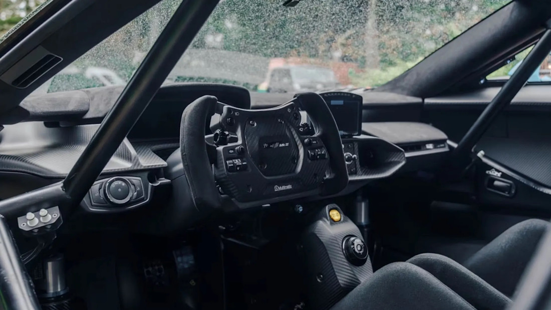 ford-gt-mk-ii-2020-mecum-auctions (7).jpg