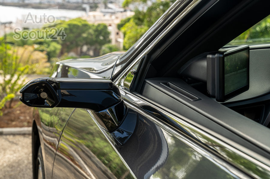 Lexus ES 300h 48.JPG