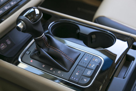 Editorial 2015 kia sedona sxl jw 16