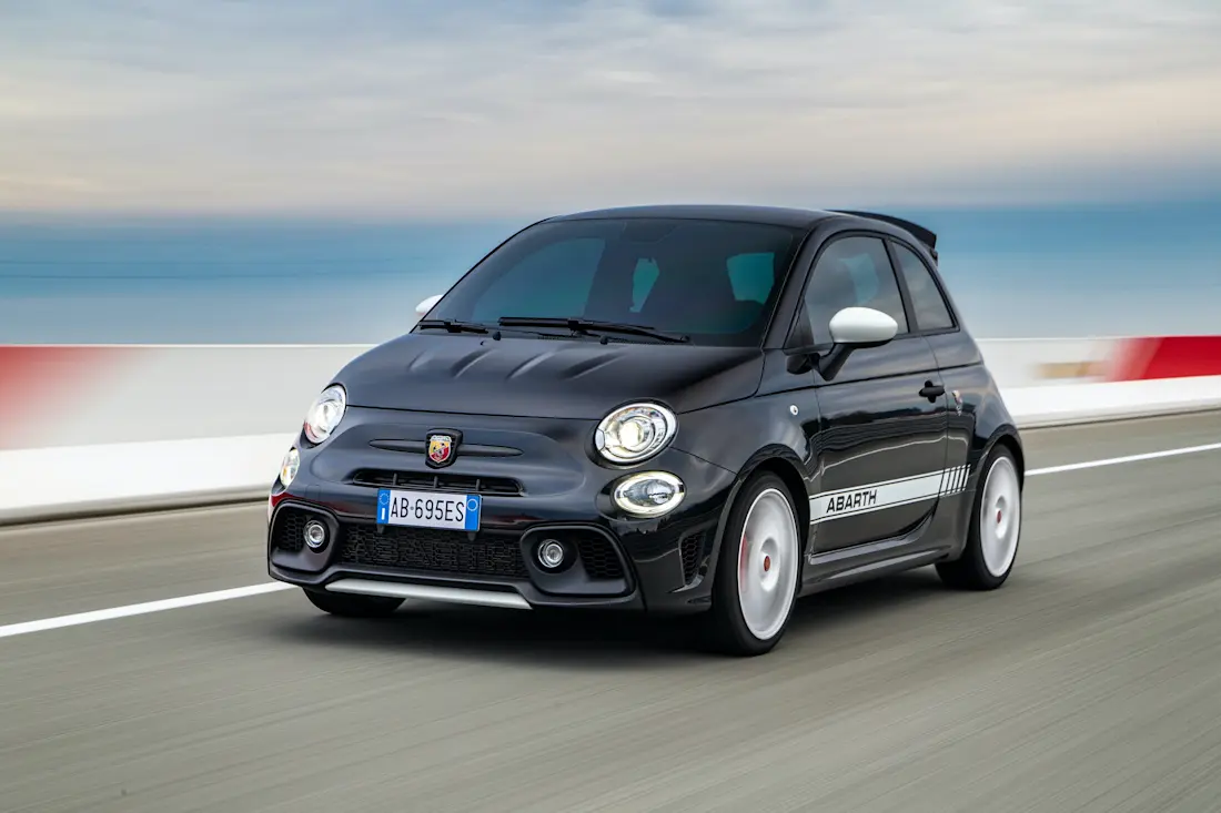 Abarth 695 Esseesse 2022 Abarth 695 Esseesse 2022