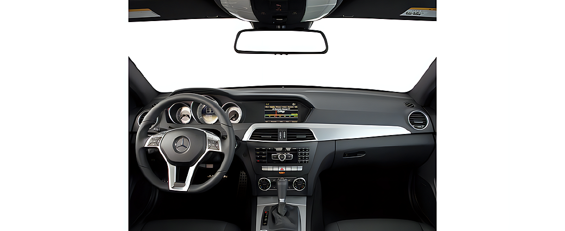 Mercedes-Benz C-Class 2012 26