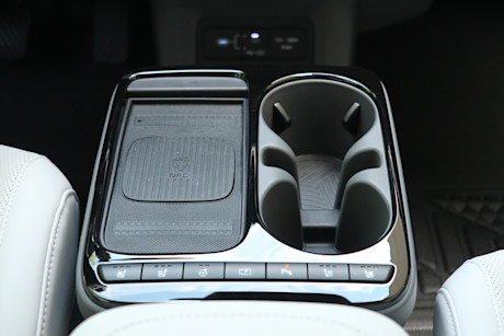 2025 Hyundai Ioniq 5 Review Body Image