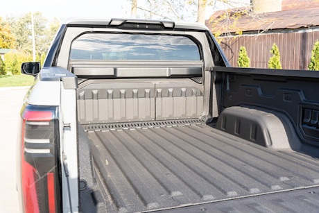 2025 GMC Sierra EV Review Image