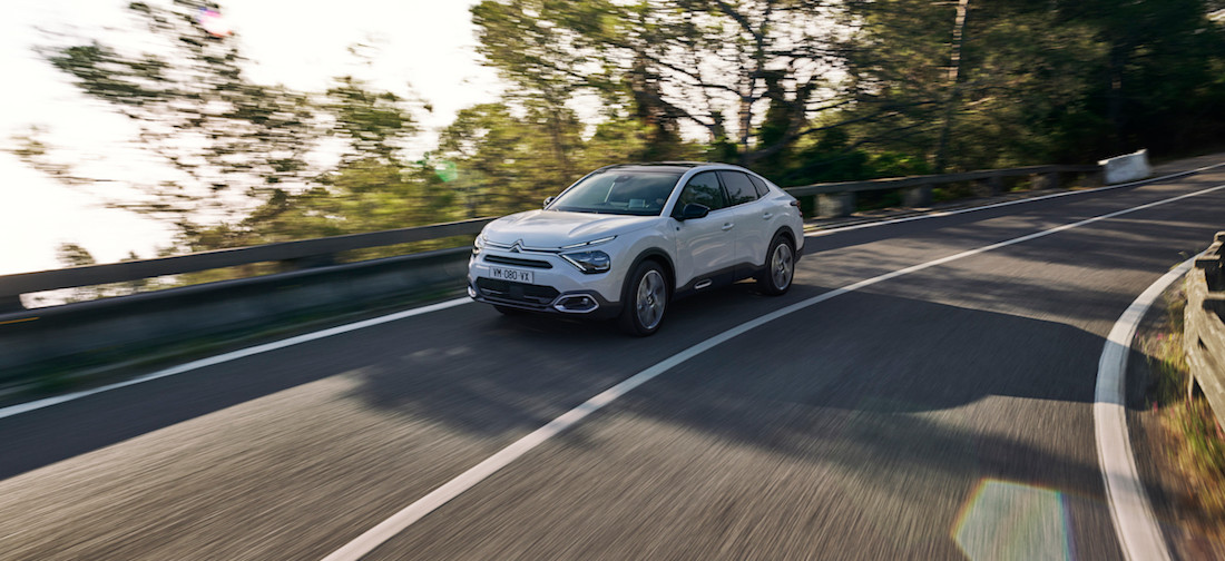 Citroën C4 X et Ë-C4 X : crossover fastback français